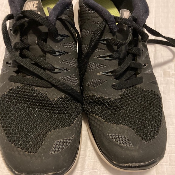 Black Nike free 5.0 - Picture 6 of 12